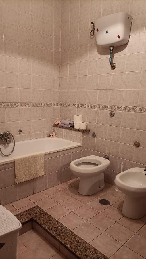 Fiorita Home بومبيي المظهر الخارجي الصورة